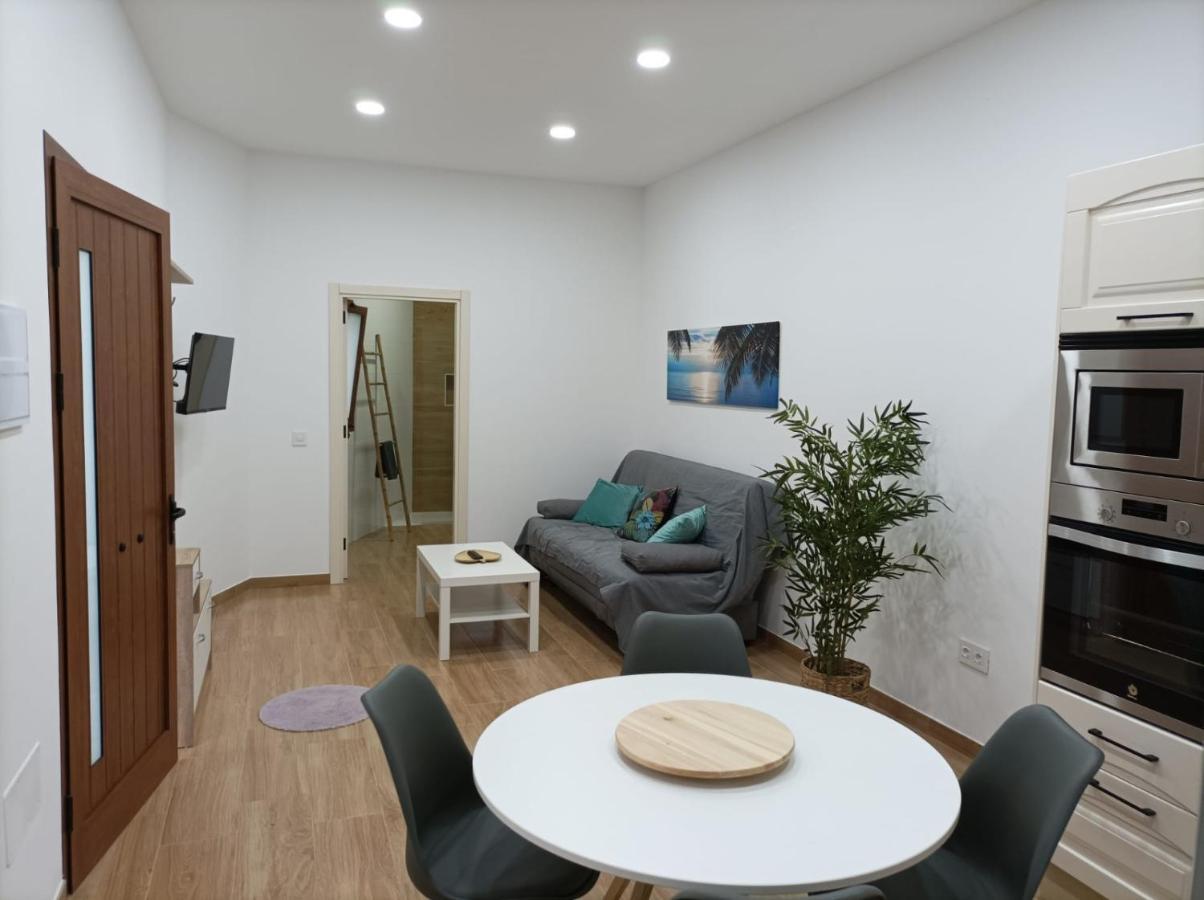 라오로타바 Independent House In Rural Setting 아파트 외부 사진