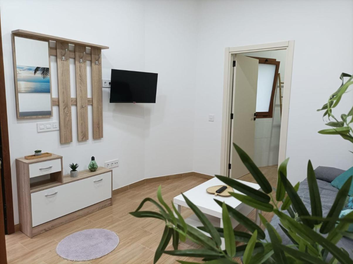 라오로타바 Independent House In Rural Setting 아파트 외부 사진